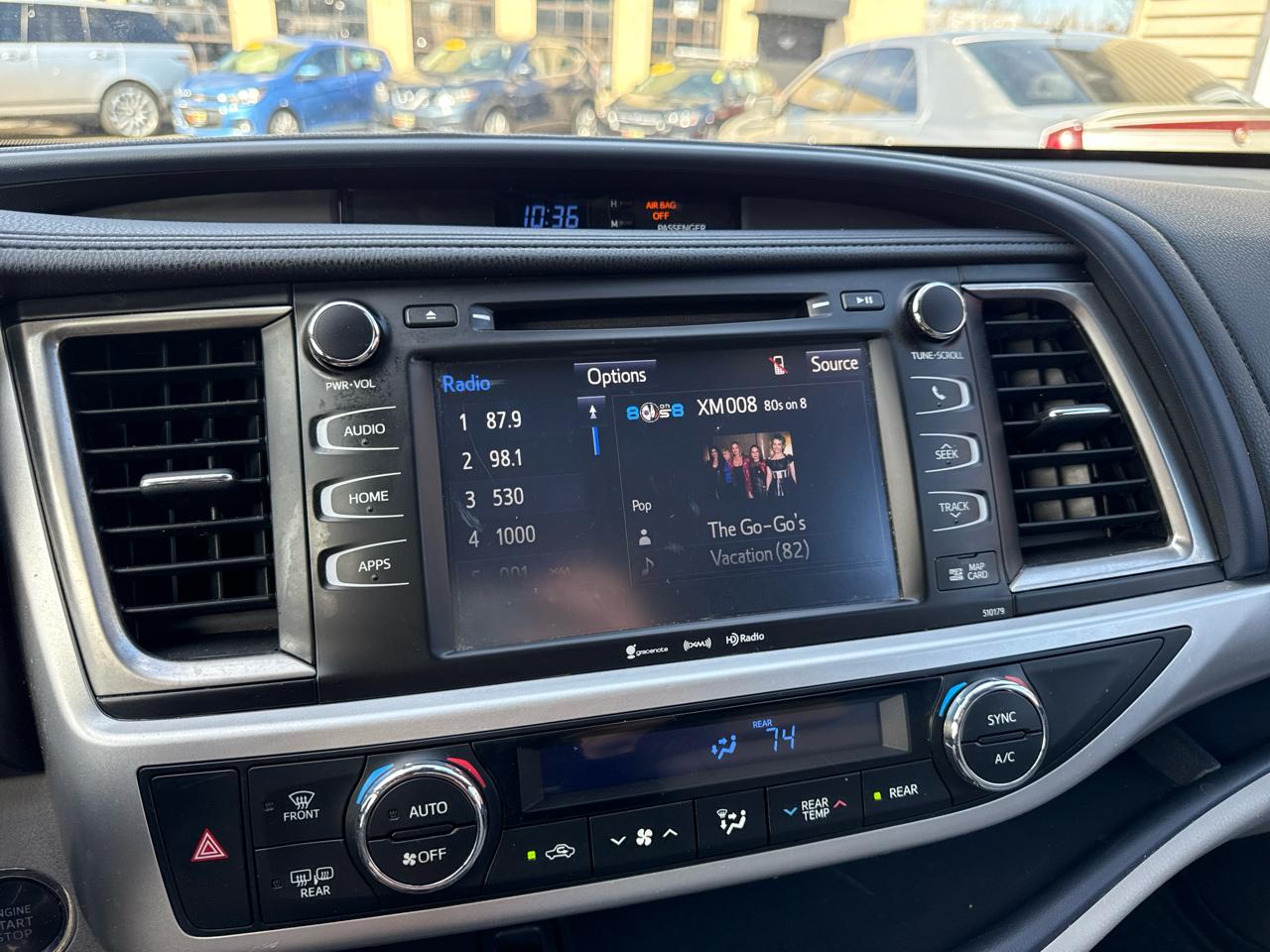 Toyota Highlander SE AWD V6 2018