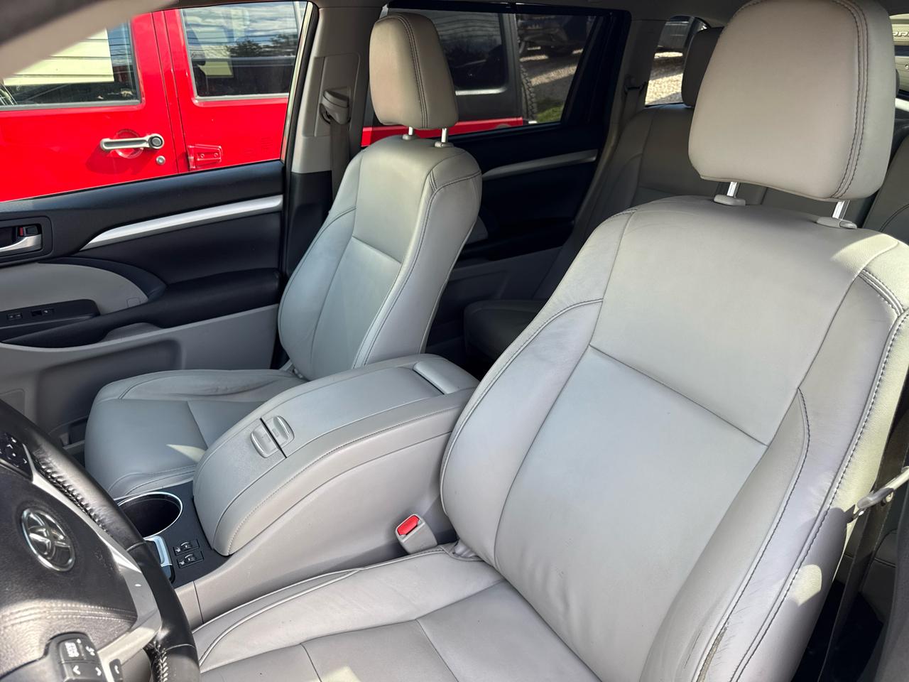 Toyota Highlander SE AWD V6 2018