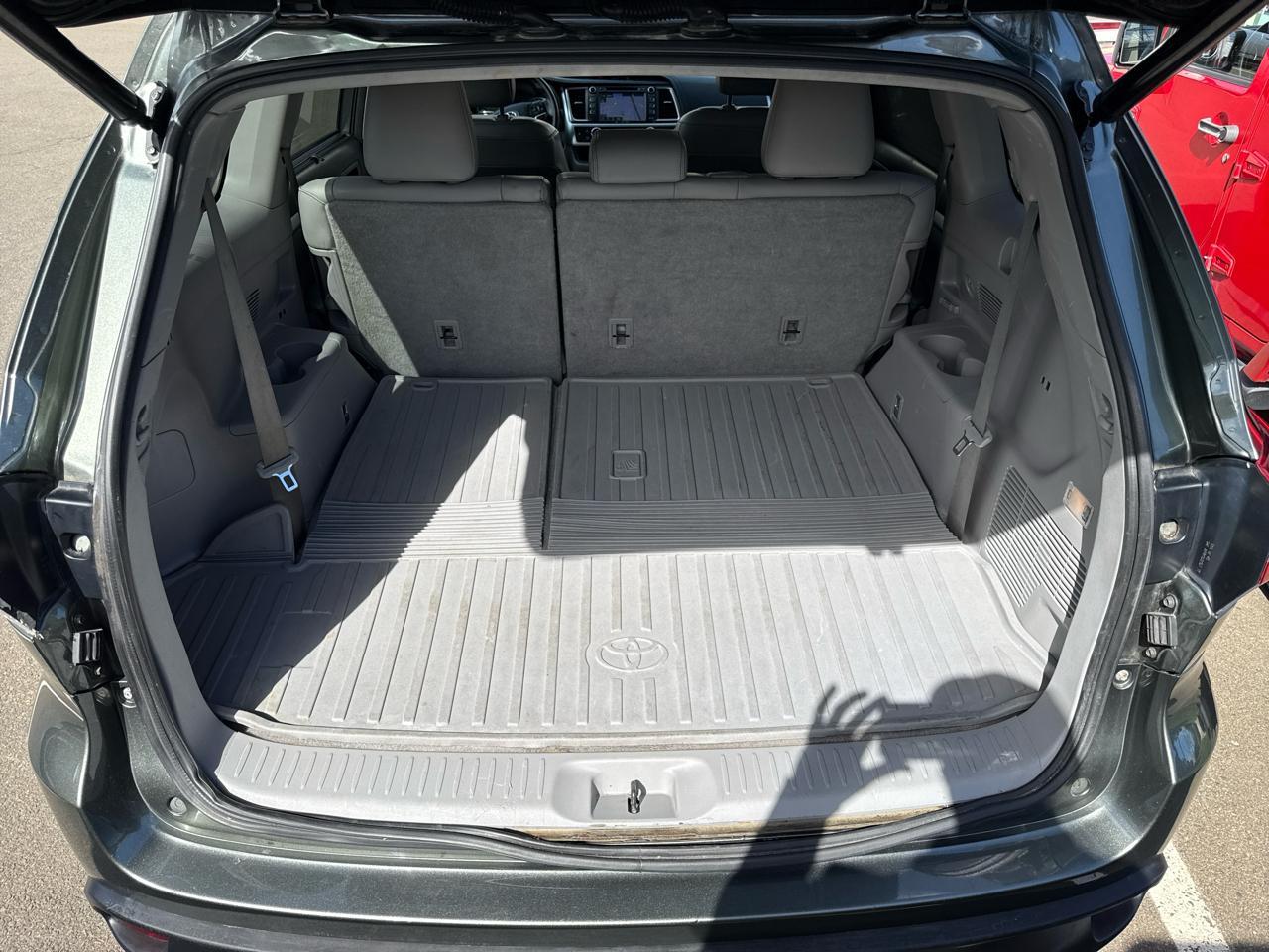 Toyota Highlander SE AWD V6 2018