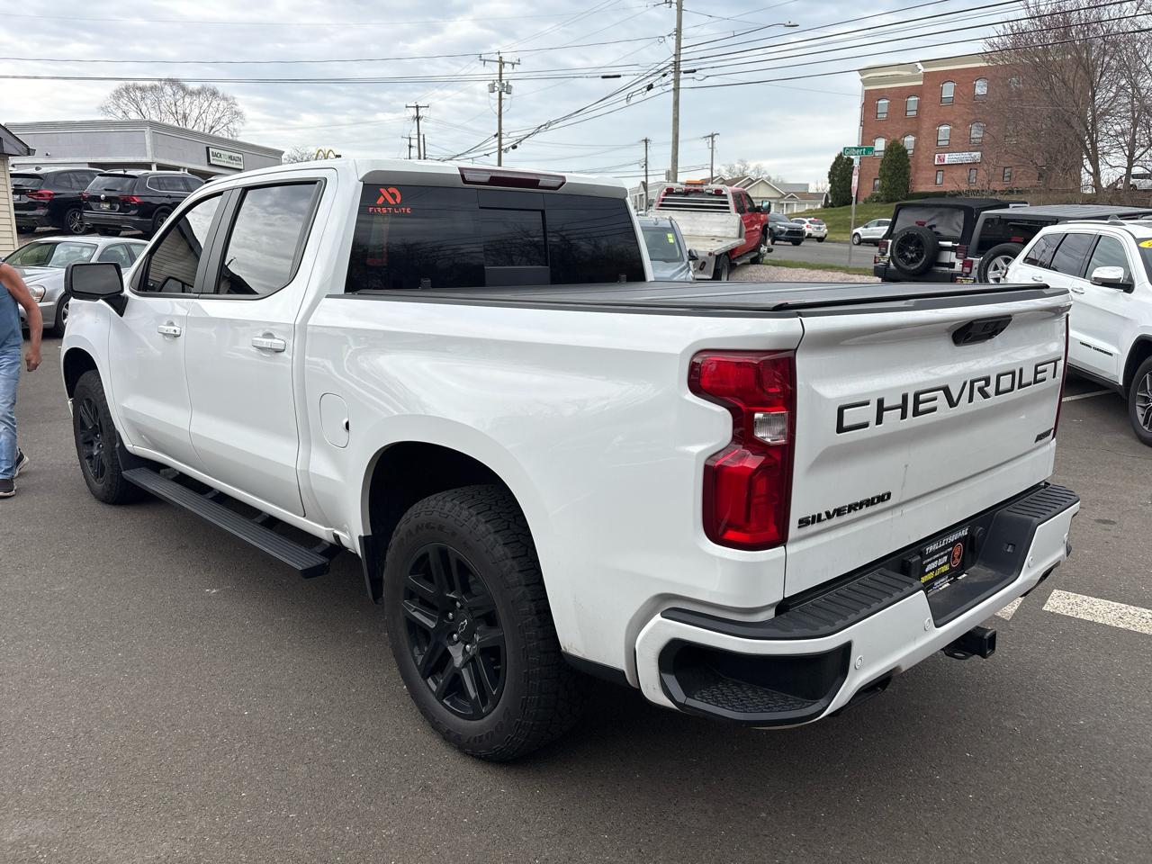 Chevrolet Silverado 1500 2LT Crew Cab 4WD 2024