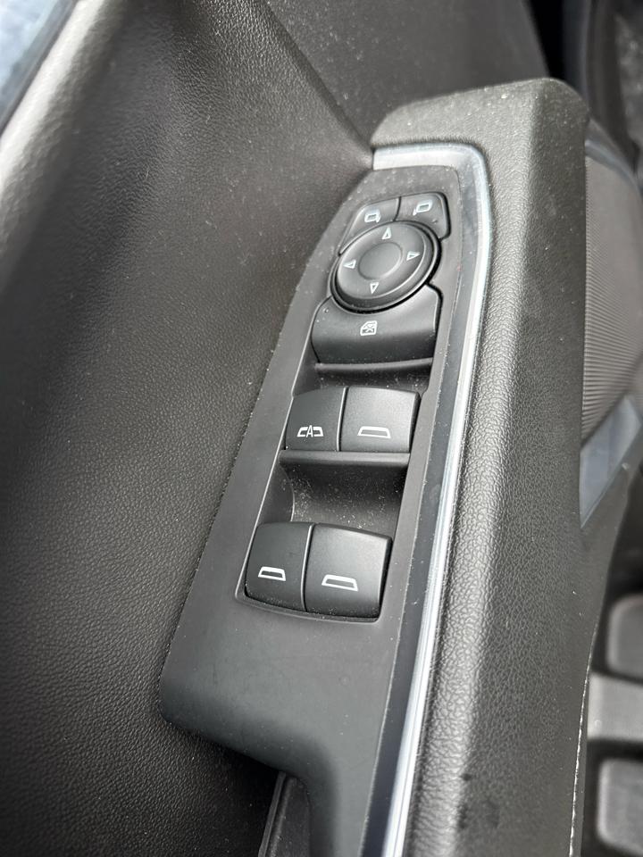 Chevrolet Silverado 1500 LT Crew Cab 4WD 2023