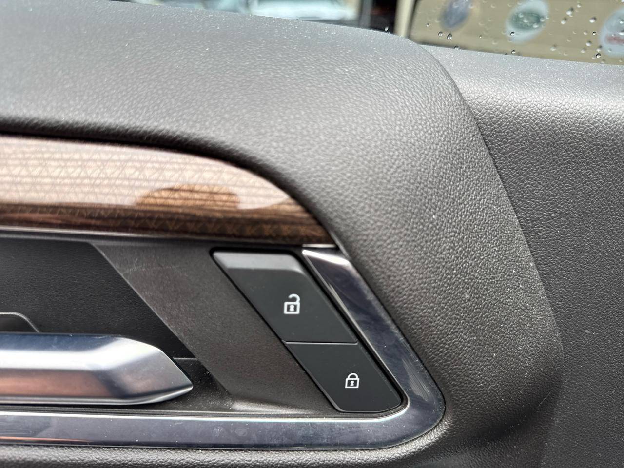 Chevrolet Silverado 1500 LT Crew Cab 4WD 2023