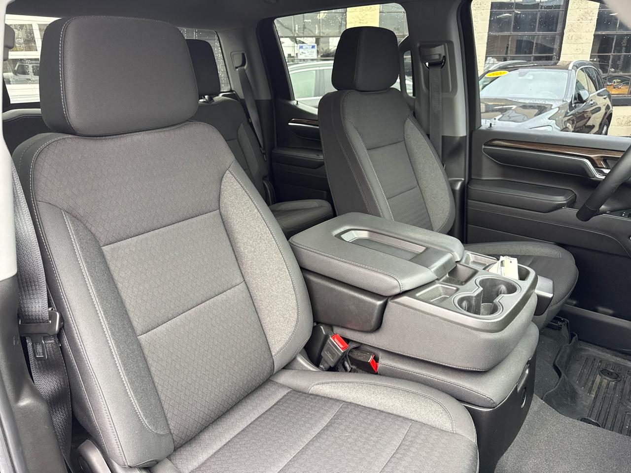 Chevrolet Silverado 1500 LT Crew Cab 4WD 2023