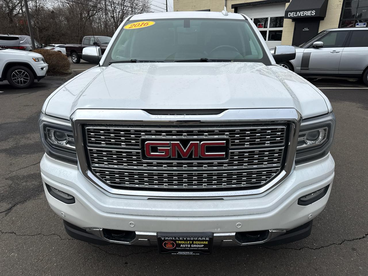 GMC Sierra 1500 Denali Crew Cab Long Box 4WD 2016