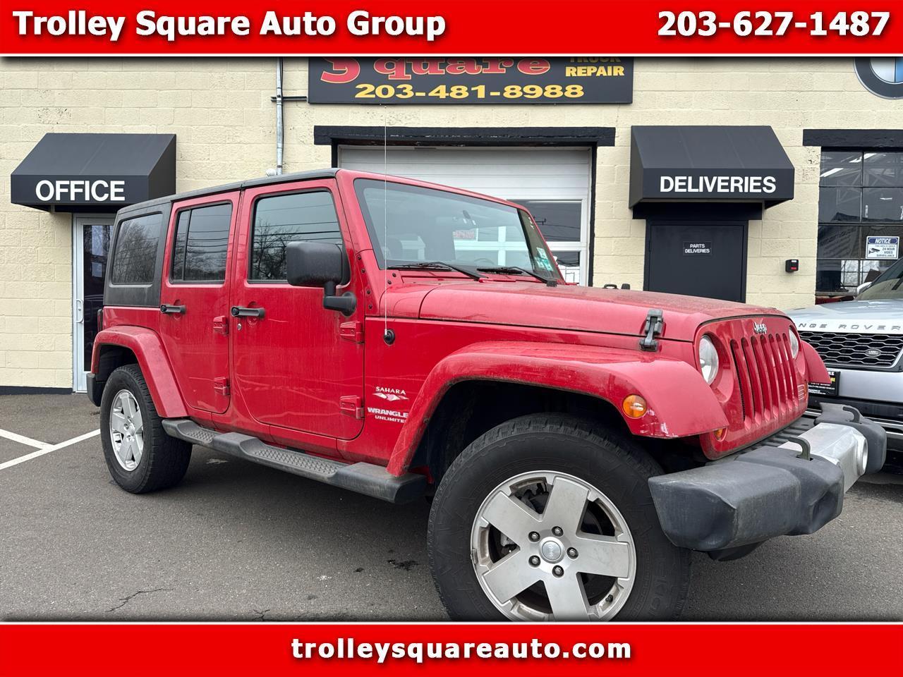 Jeep Wrangler Unlimited Sahara 4WD 2011