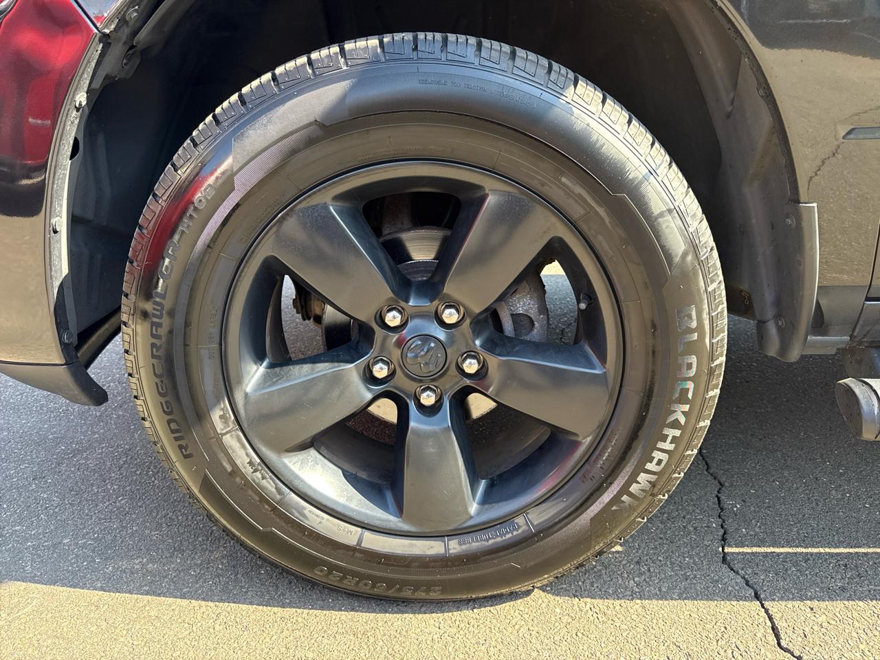 RAM 1500 Tradesman Quad Cab 4WD 2016