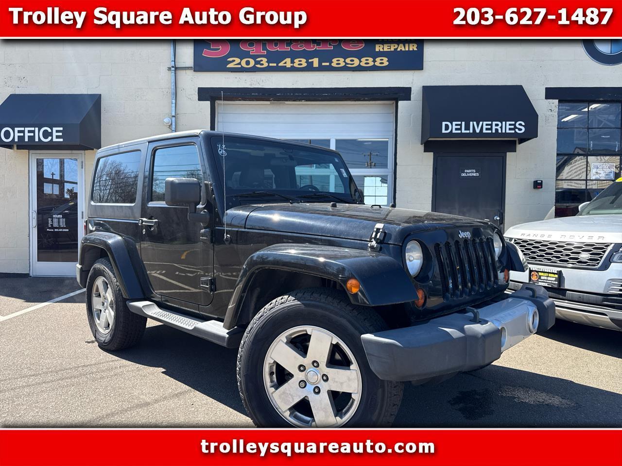 Jeep Wrangler Sahara 4WD 2011