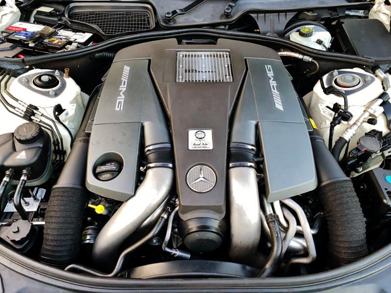 Mercedes-Benz S-Class S63 AMG 2012 Mercedes-Benz S-Class S63 AMG 2012