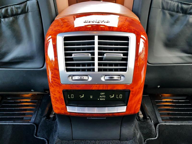 Mercedes-Benz S-Class S63 AMG 2012 Mercedes-Benz S-Class S63 AMG 2012