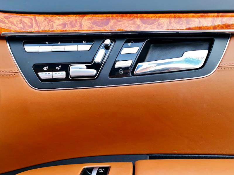 Mercedes-Benz S-Class S63 AMG 2012 Mercedes-Benz S-Class S63 AMG 2012