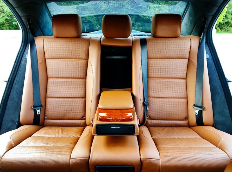 Mercedes-Benz S-Class S63 AMG 2012 Mercedes-Benz S-Class S63 AMG 2012