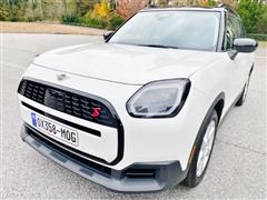 2025 MINI Countryman 
