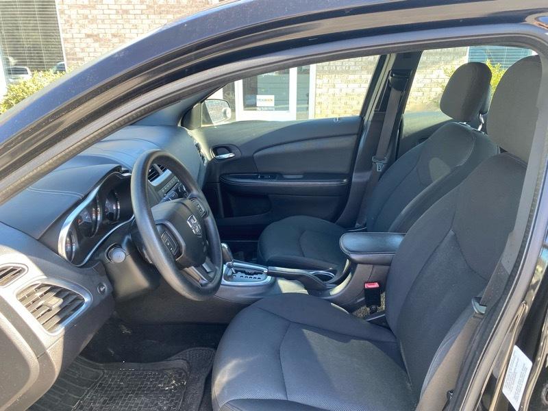 Dodge Avenger Base 2012