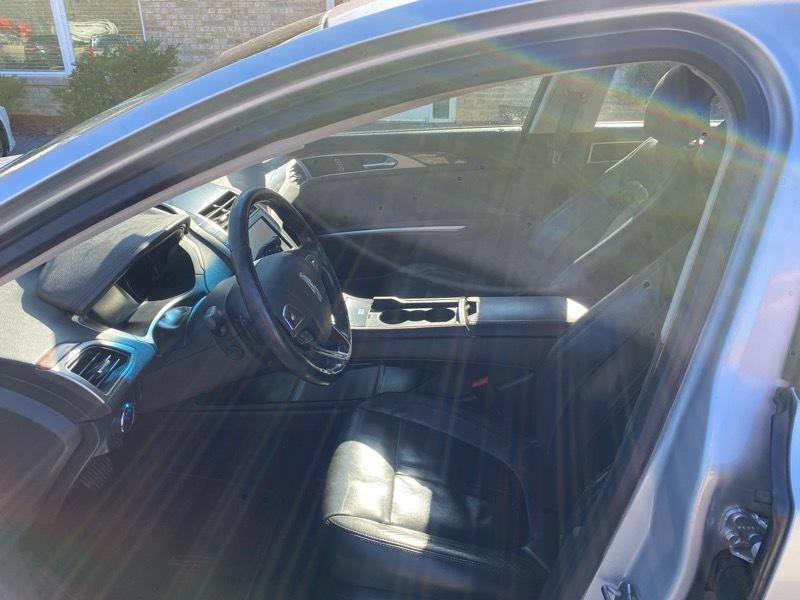 Lincoln MKZ FWD 2013