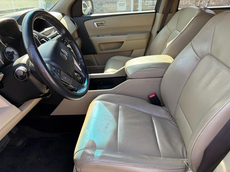 Honda Pilot EX-L 2WD 5-Spd AT with DVD 2013