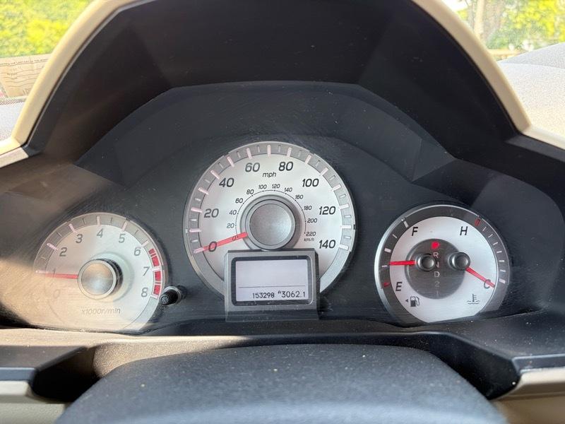 Honda Pilot Touring 4WD 5-Spd AT with DVD 2014