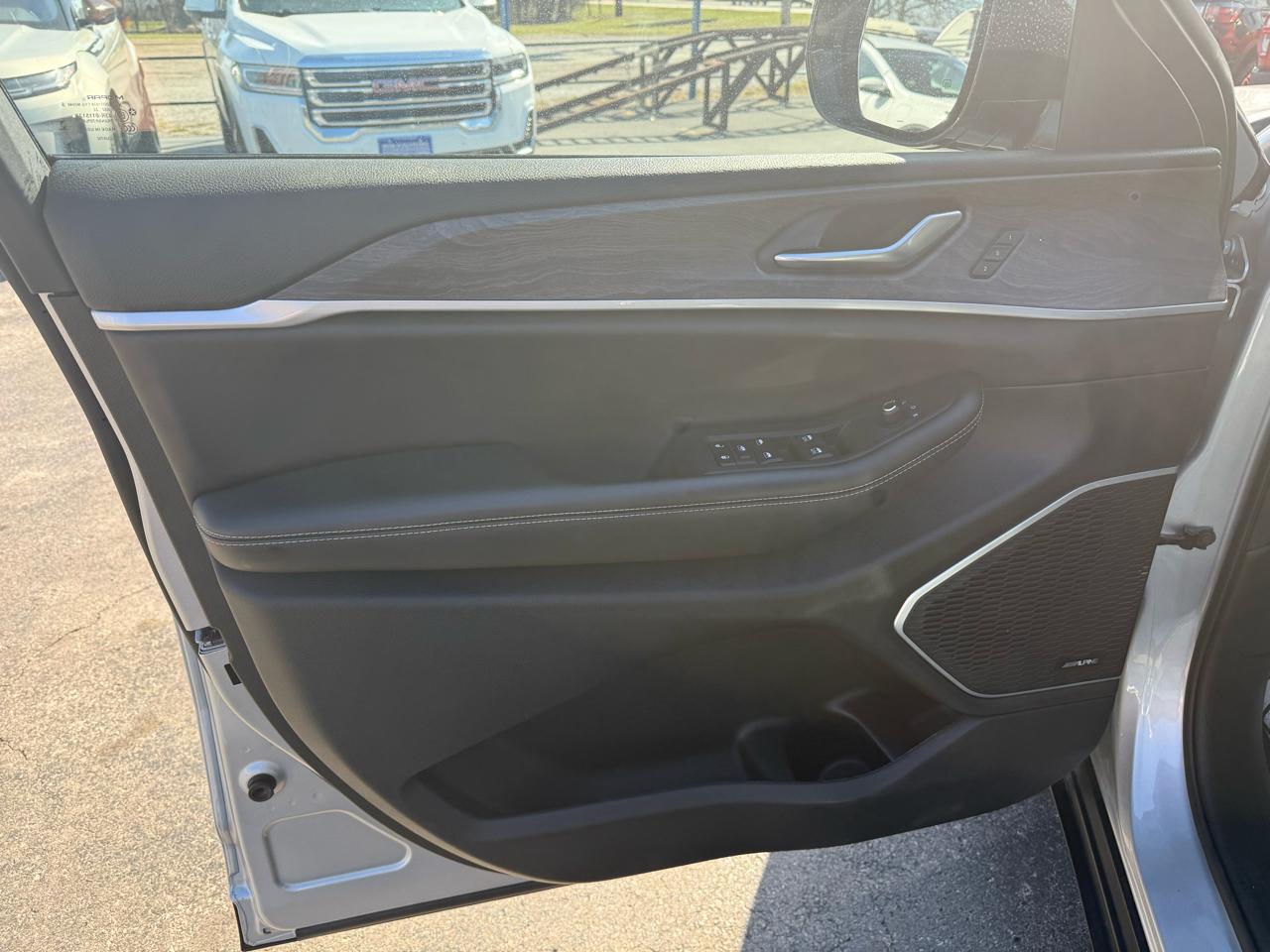 Jeep Grand Cherokee L Limited 4WD 2022