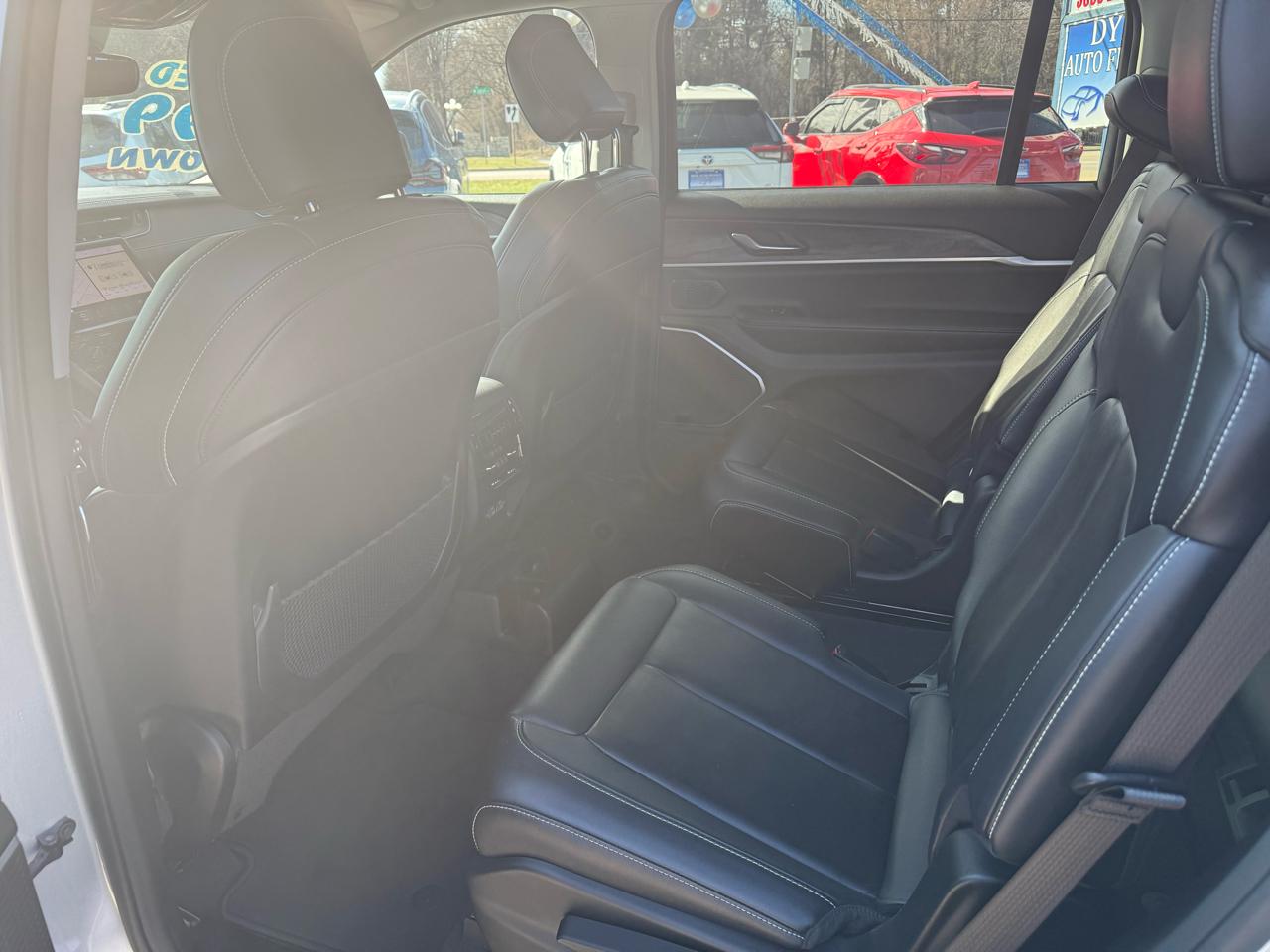 Jeep Grand Cherokee L Limited 4WD 2022