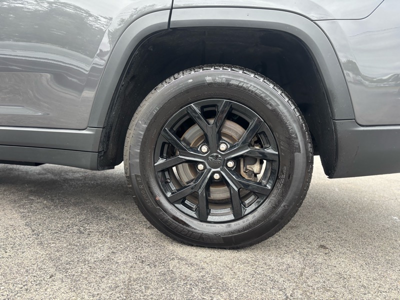 Jeep Grand Cherokee L Altitude 4D SUV 4WD 2024