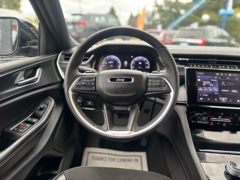 Jeep Grand Cherokee L Altitude 4D SUV 4WD 2024