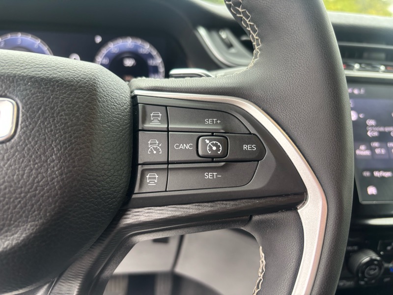 Jeep Grand Cherokee L Altitude 4D SUV 4WD 2024