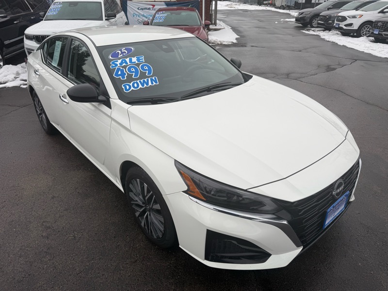 Nissan Altima 2.5 SV 2025