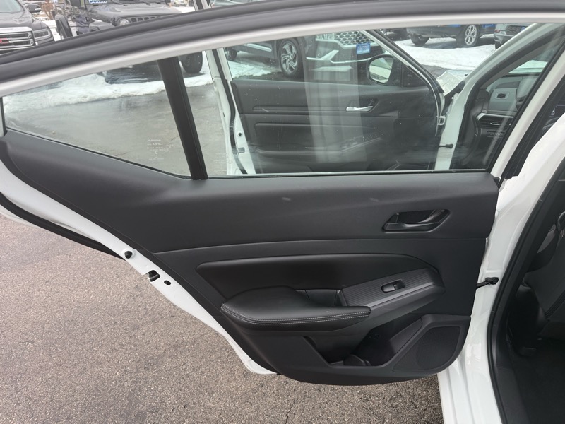 Nissan Altima 2.5 SV 2025