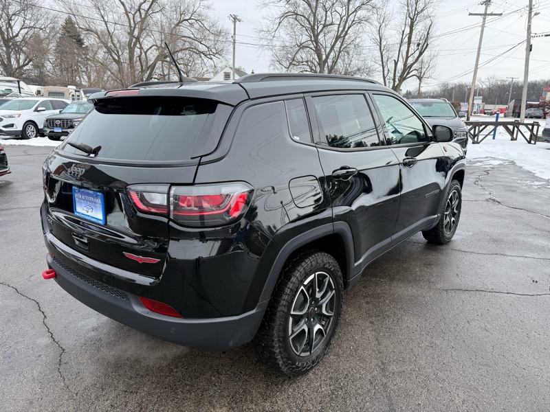 Jeep Compass Trailhawk 2025