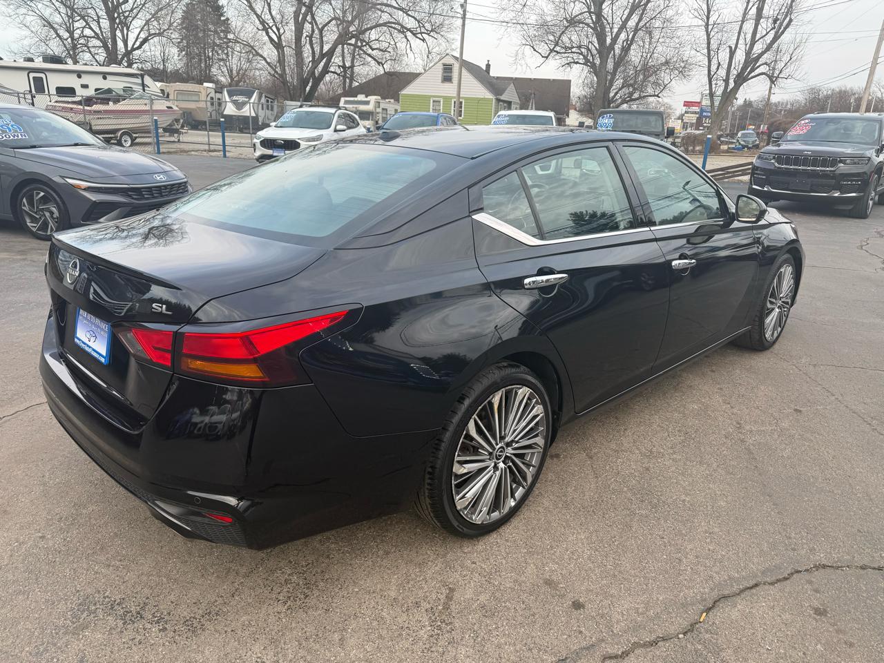 Nissan Altima 2.5 SL 2023