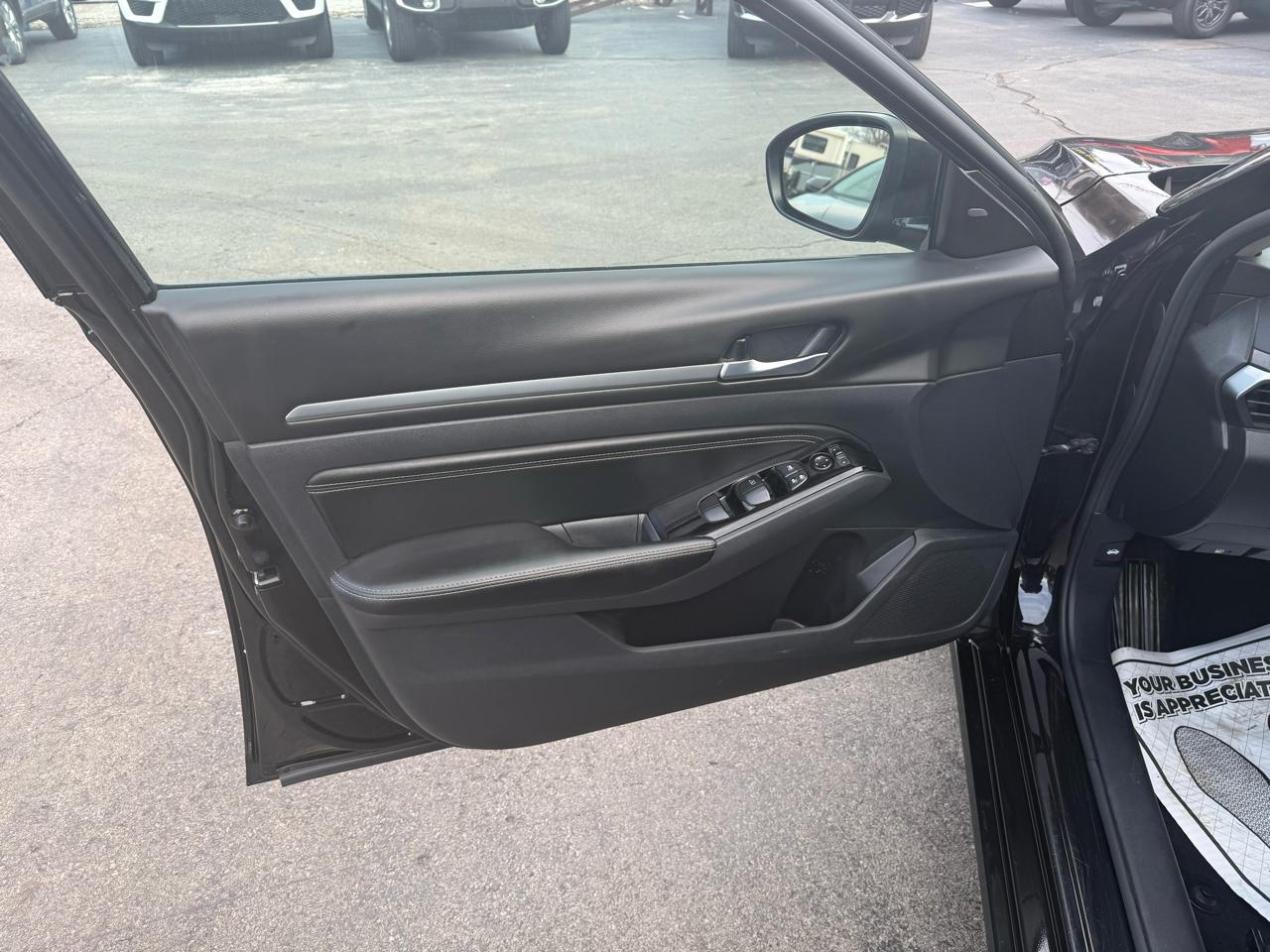 Nissan Altima 2.5 SL 2023