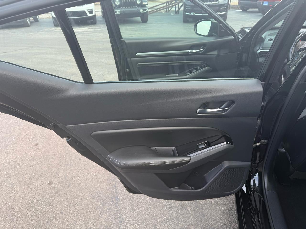 Nissan Altima 2.5 SL 2023