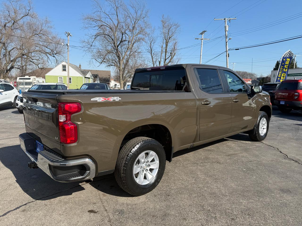 Chevrolet Silverado 1500 LT Crew Cab 4WD 2024