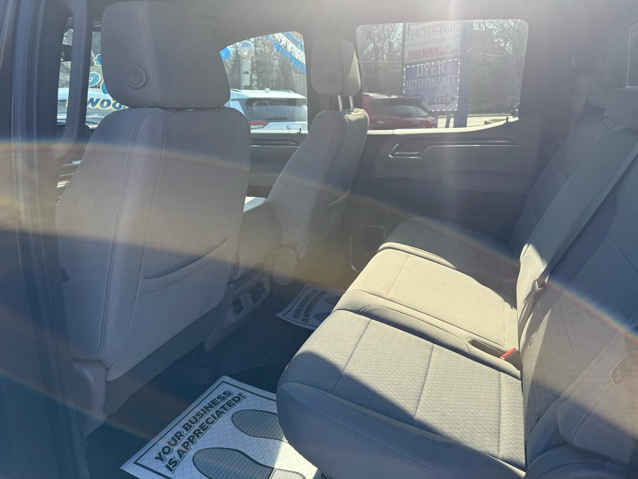 Chevrolet Silverado 1500 LT Crew Cab 4WD 2024