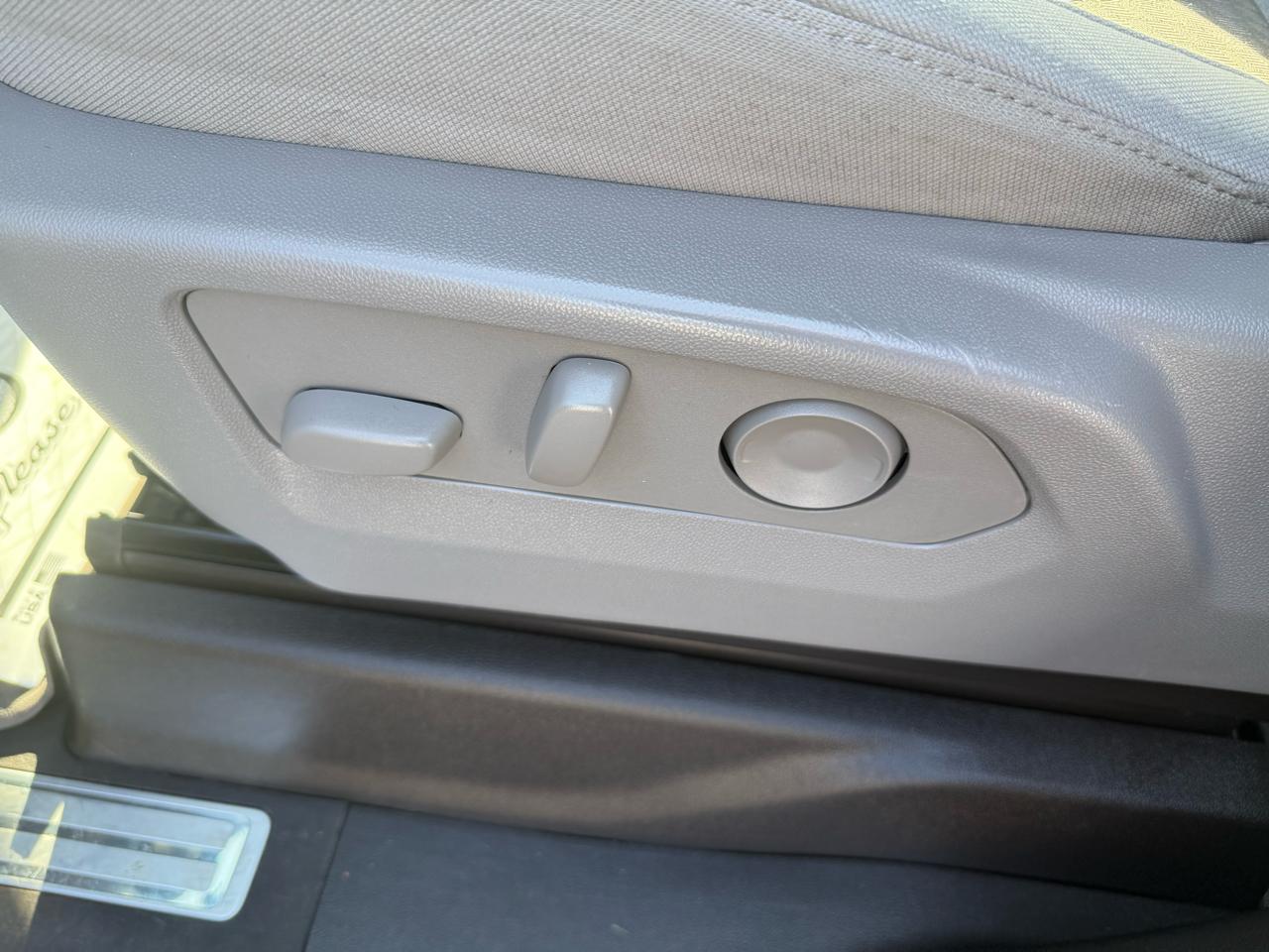 Chevrolet Silverado 1500 LT Crew Cab 4WD 2024