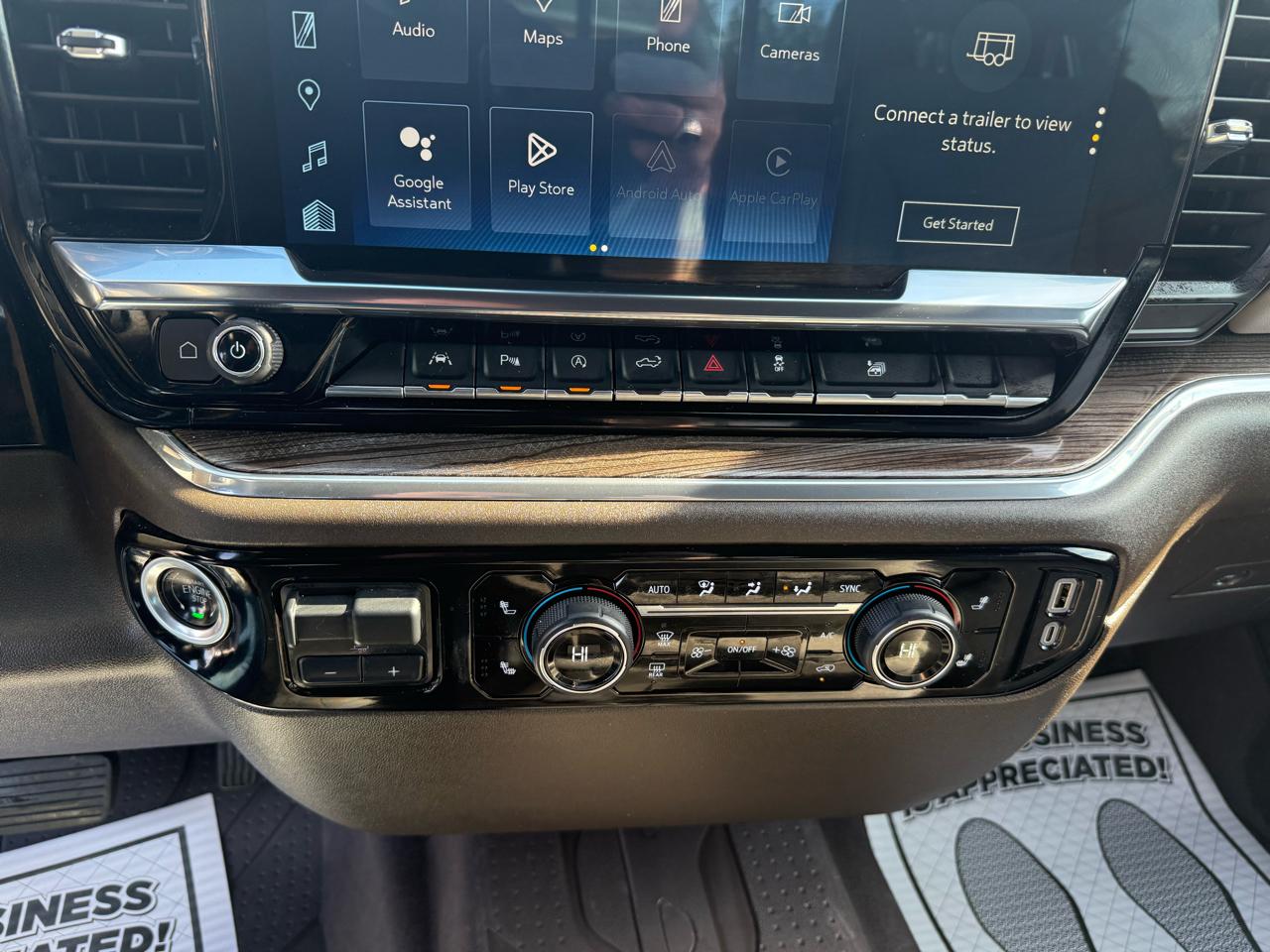 Chevrolet Silverado 1500 LT Crew Cab 4WD 2024