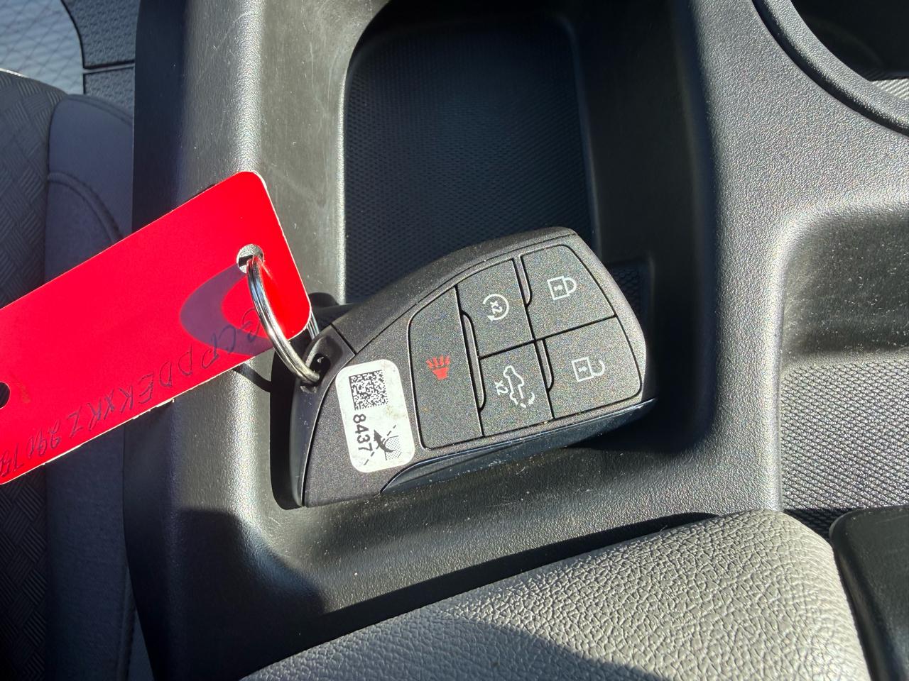 Chevrolet Silverado 1500 LT Crew Cab 4WD 2024