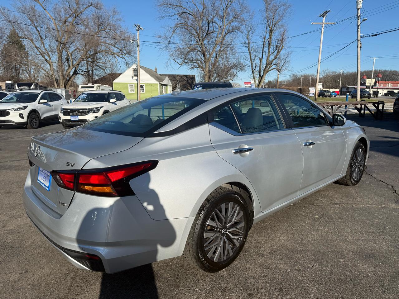 Nissan Altima 2.5 SV AWD 2023