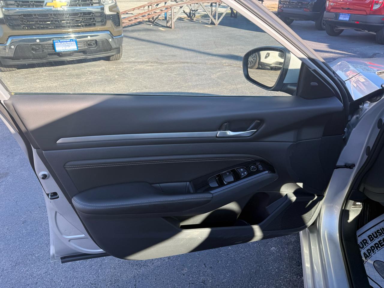 Nissan Altima 2.5 SV AWD 2023