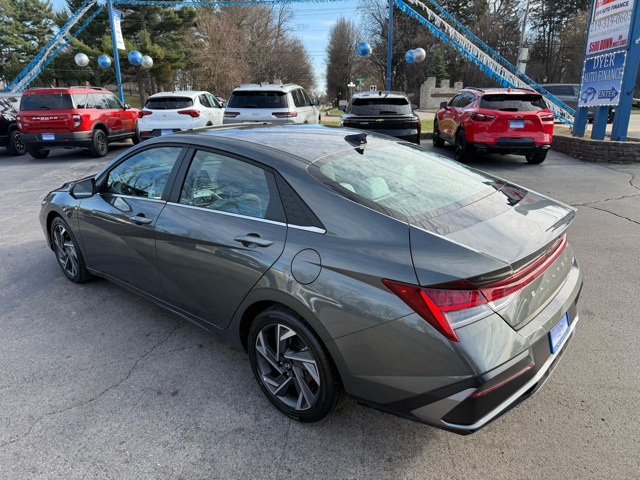 Hyundai Elantra Limited 2025