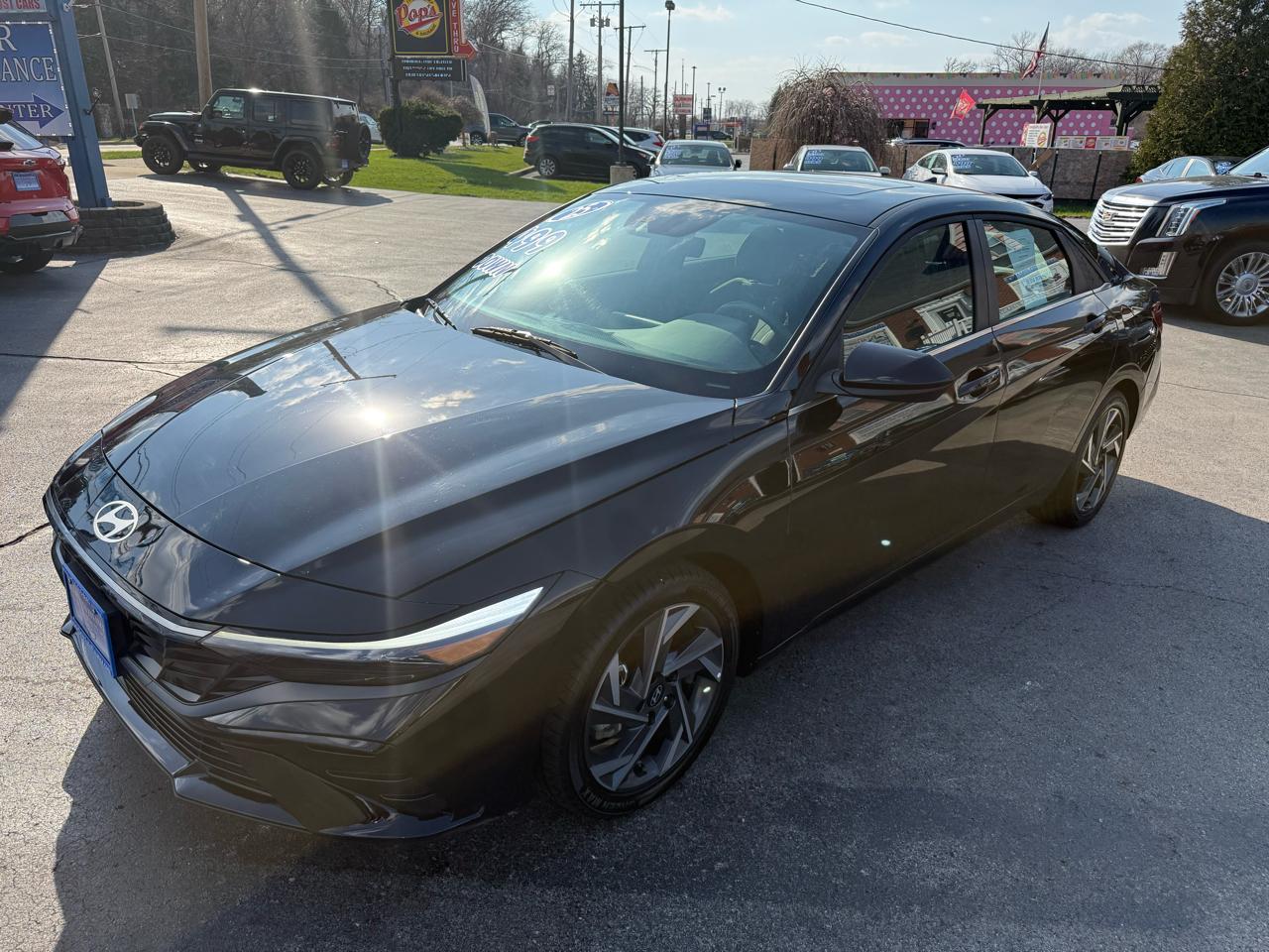 Hyundai Elantra SEL Convenience 2025