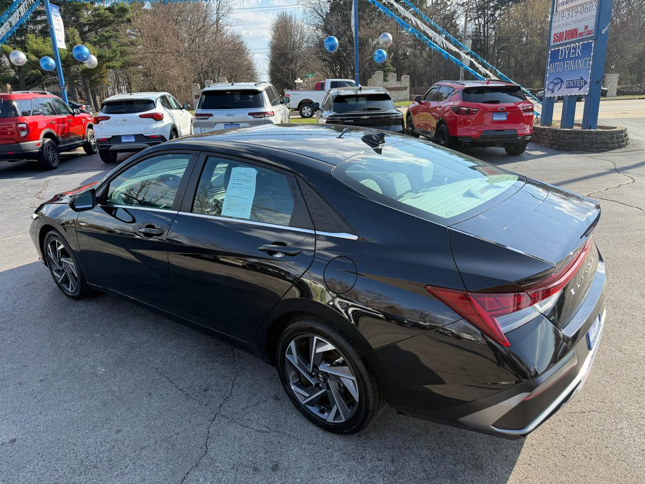 Hyundai Elantra SEL Convenience 2025