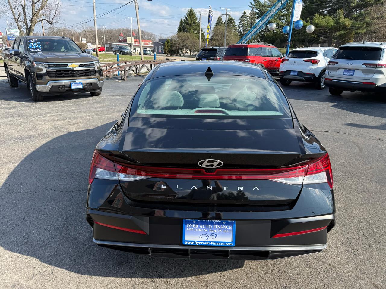 Hyundai Elantra SEL Convenience 2025