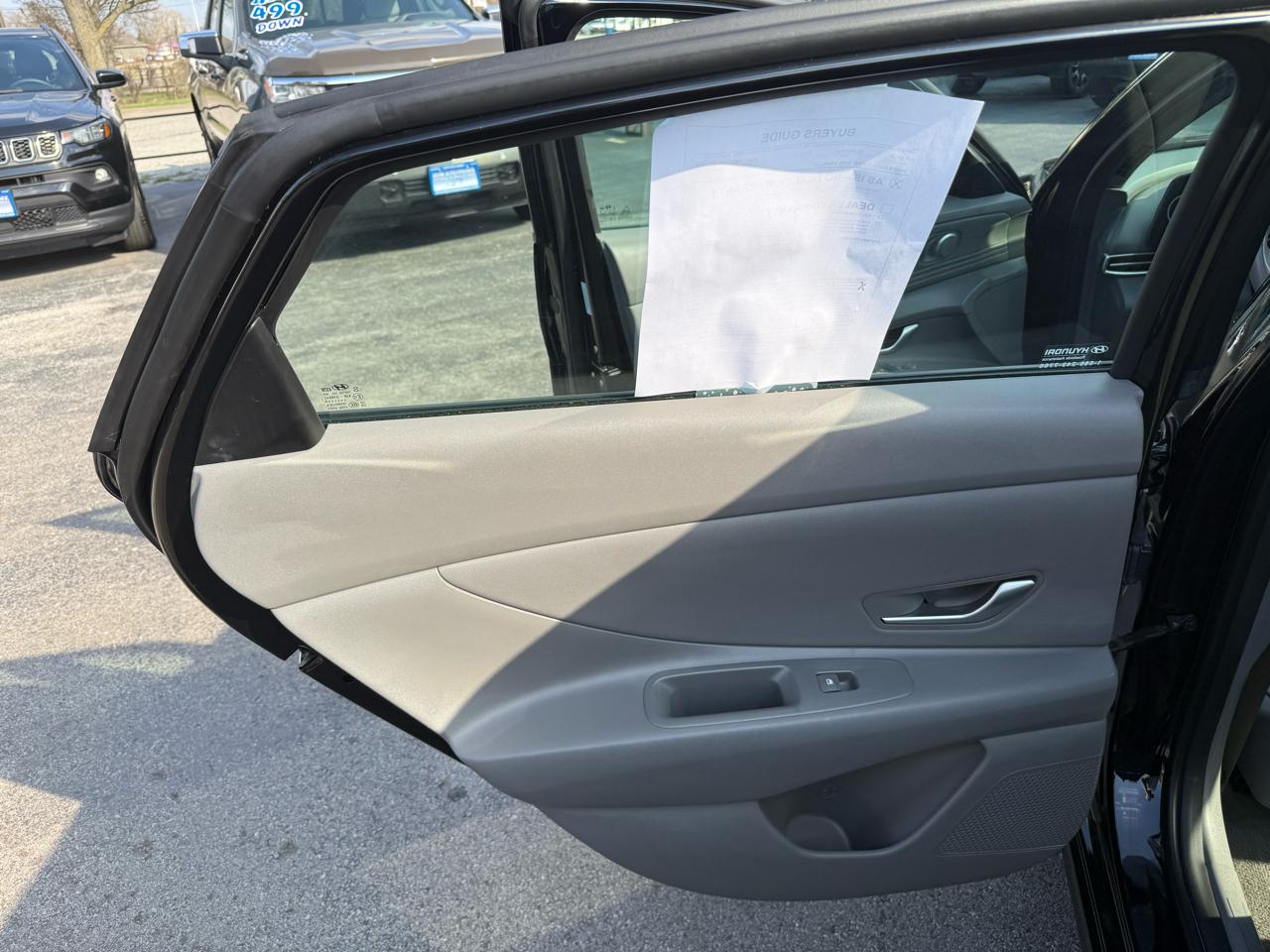 Hyundai Elantra SEL Convenience 2025