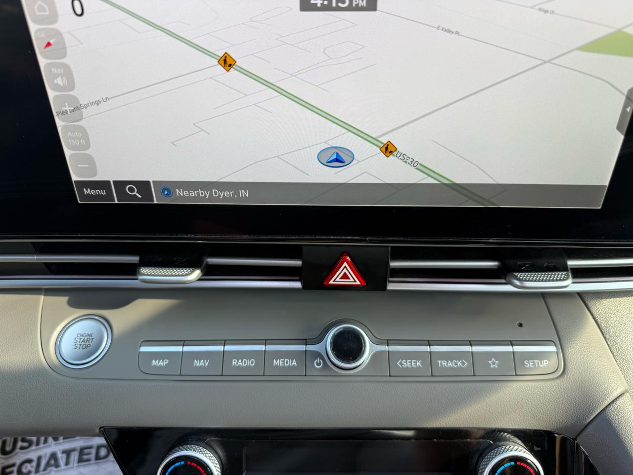 Hyundai Elantra SEL Convenience 2025