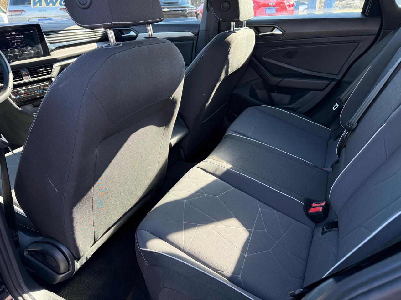 Volkswagen Jetta Sport 2025