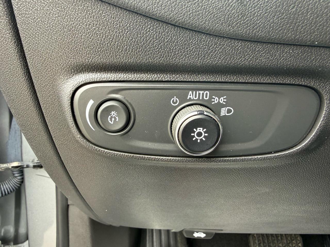 Chevrolet Equinox LS 2WD 2024