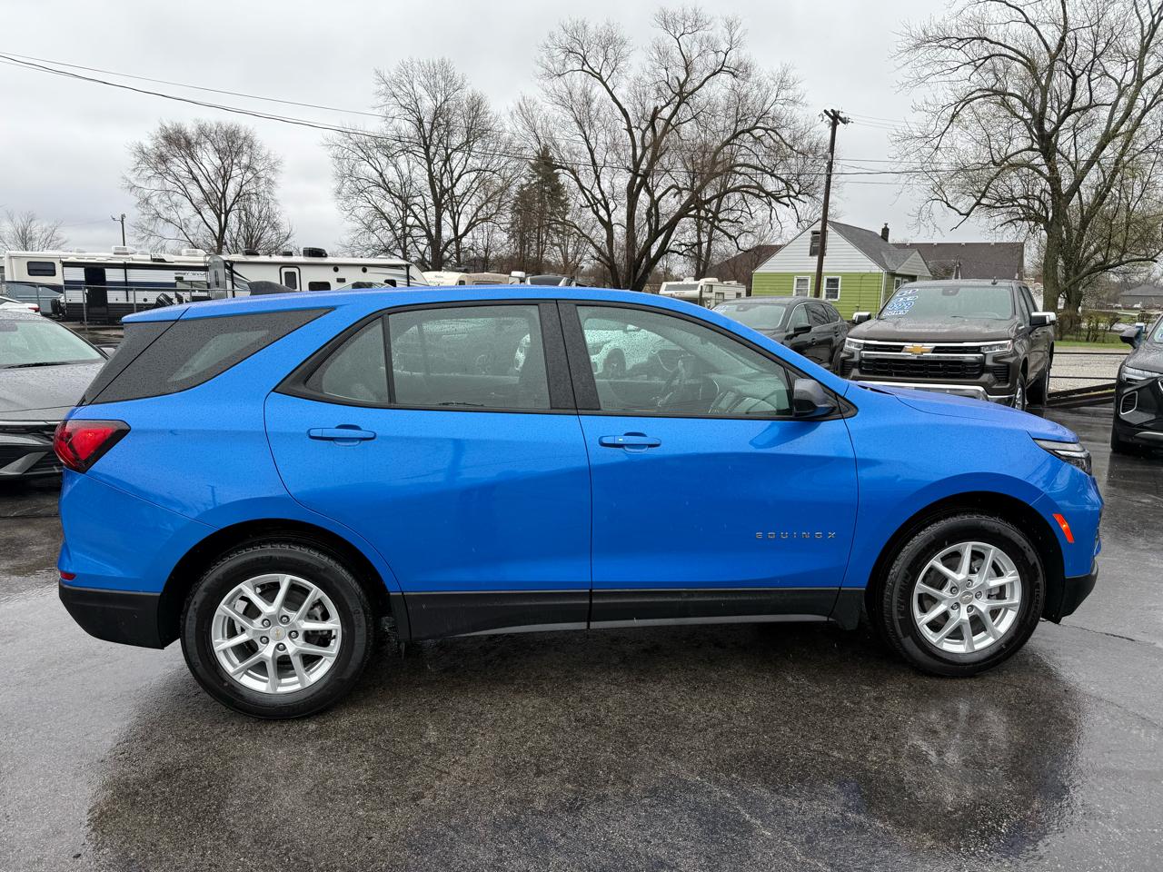 Chevrolet Equinox LS 2WD 2024
