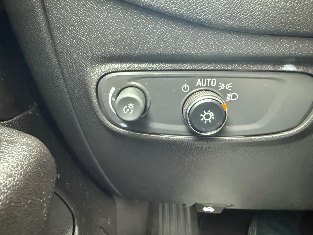 Chevrolet Equinox LS 2WD 2024