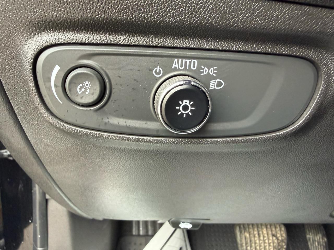 Chevrolet Equinox LT 2WD 2024
