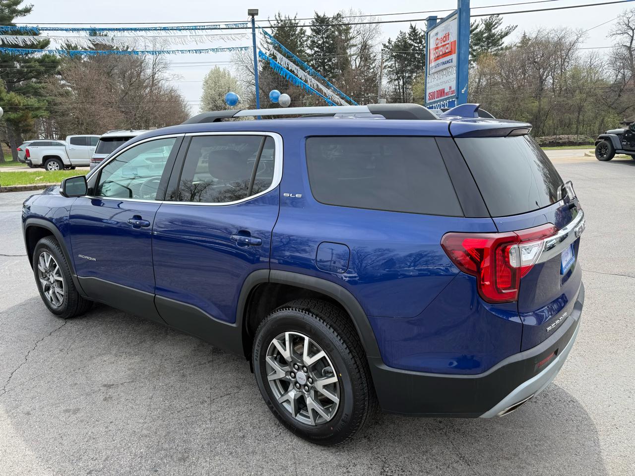GMC Acadia SLE 2023